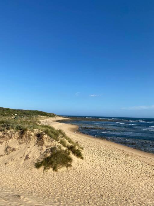 Marjalis Cottage, Your Perfect Country Getaway! * Wonthaggi