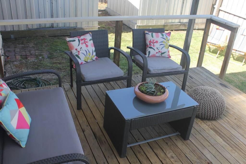Marjalis Cottage, Your Perfect Country Getaway! Holiday home Wonthaggi